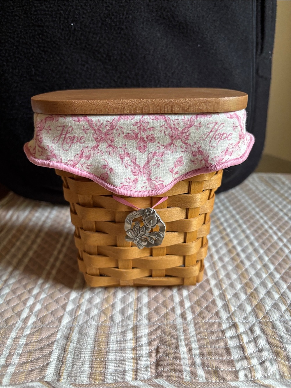 2004 Longaberger Horizon of Hope Basket Set